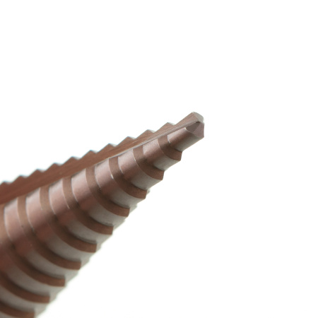 Сверло ступенчатое 4-32 мм Р6М5К5